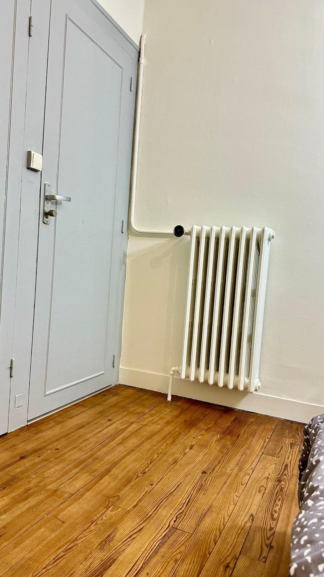 Le Bord De La Loire - Chambre Avec Salle De Bains Commune نانت المظهر الخارجي الصورة