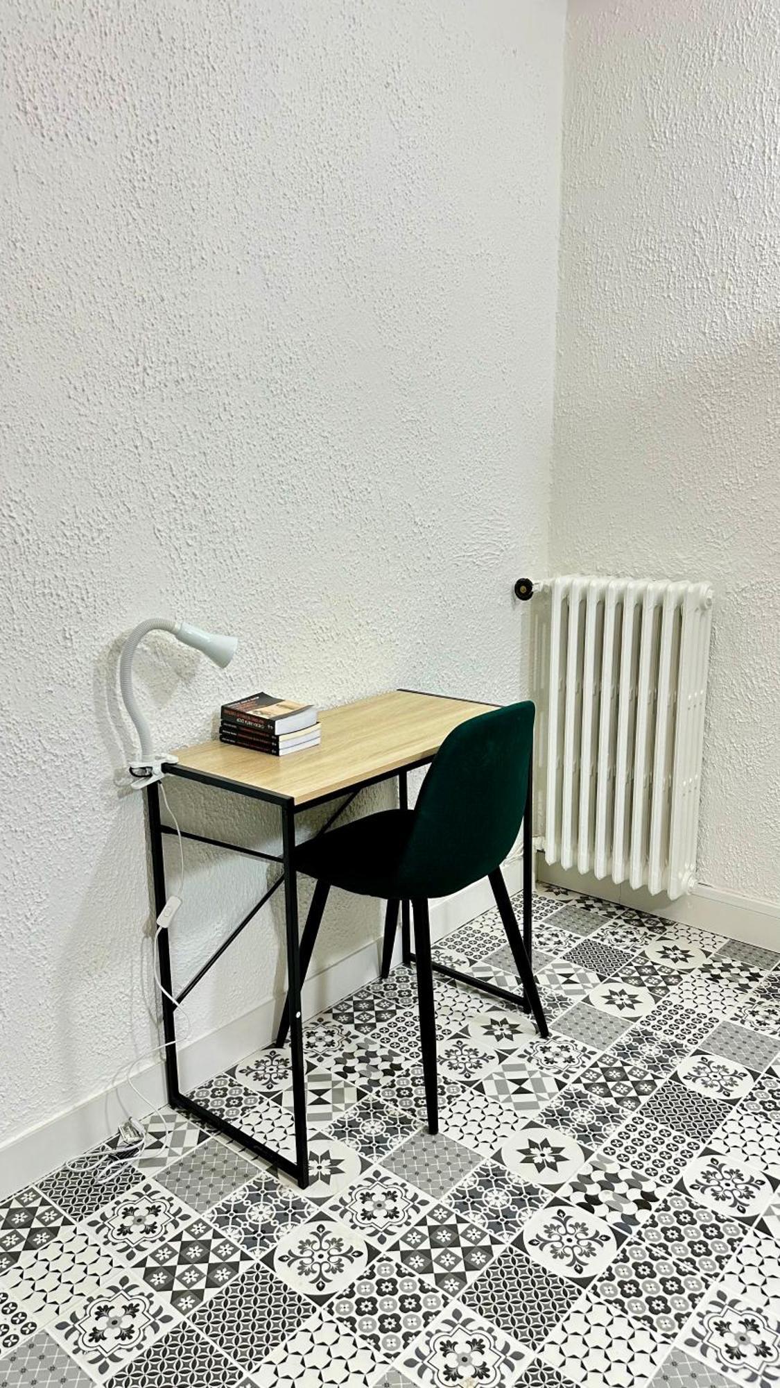 Le Bord De La Loire - Chambre Avec Salle De Bains Commune نانت المظهر الخارجي الصورة